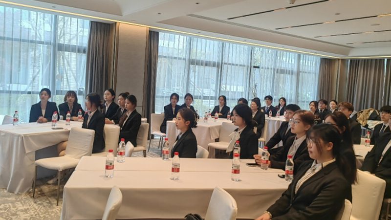 以下是市场上较为知名的十大定制旅游品牌及其特点：